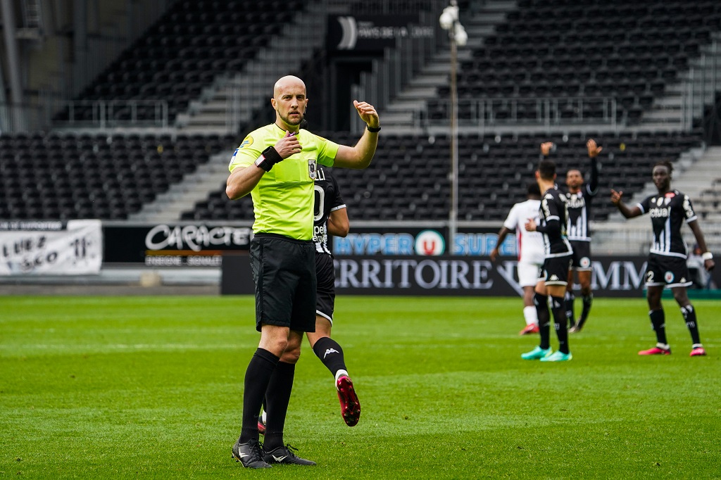 Ligue 1 – Les arbitres de la 8e journée désignés