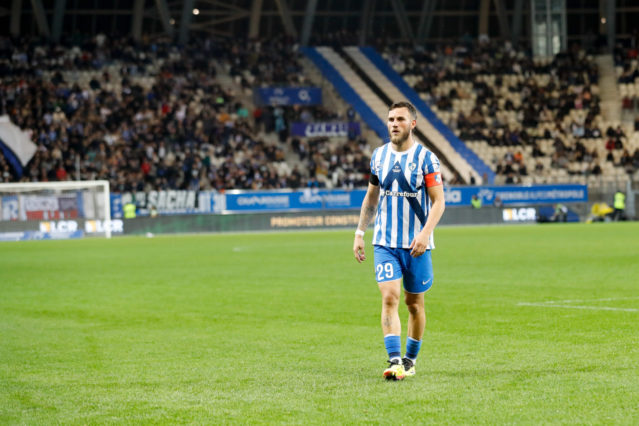 29 Gaetan PAQUIEZ (GF38) during the Ligue 2 BKT match between Grenoble and Metz at Stade des Alpes on October 18, 2024 at Stade des Alpes, in Grenoble, France. (Photo by Loic Baratoux/FEP/Icon Sport) - Photo by Icon Sport