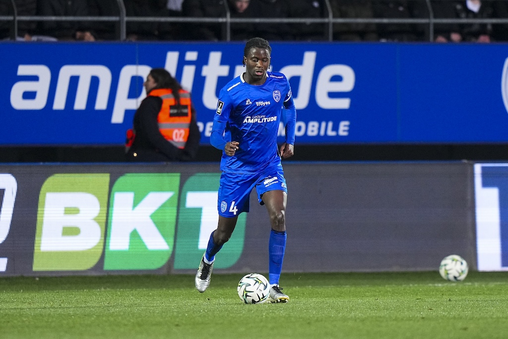 Ligue 2 – Junior Diaz (ESTAC), Ahmed Kashi (Annecy), Gauthier Hein (Metz)… Le top 10 des joueurs de champ ayant disputé le plus de minutes cette saison