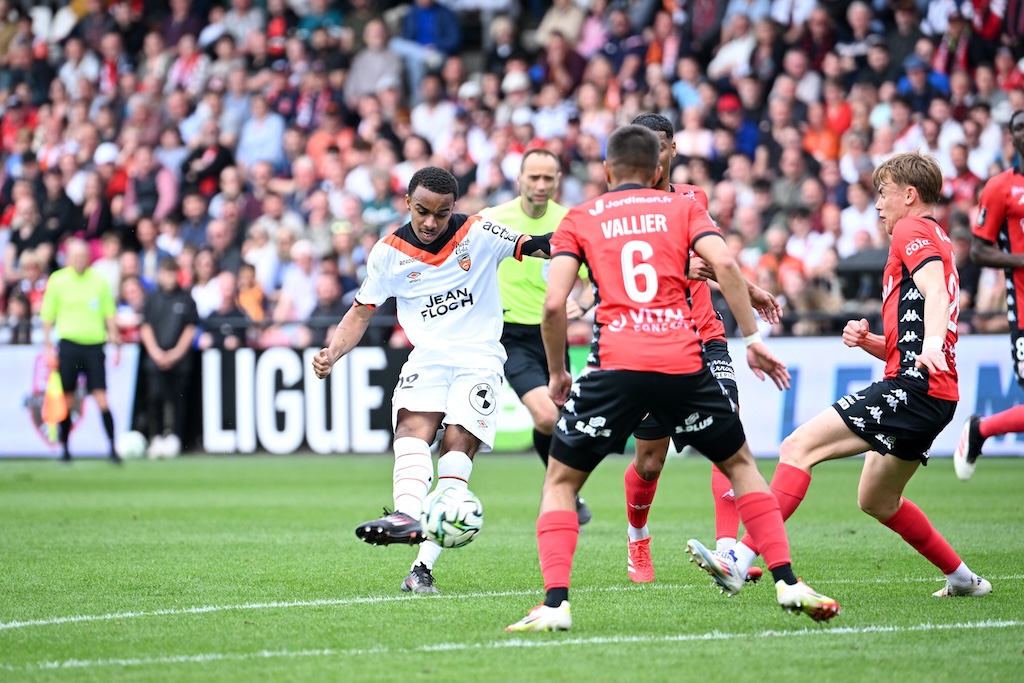 Pronostic Lorient Caen : Malherbe se noie chez les Merlus ?
