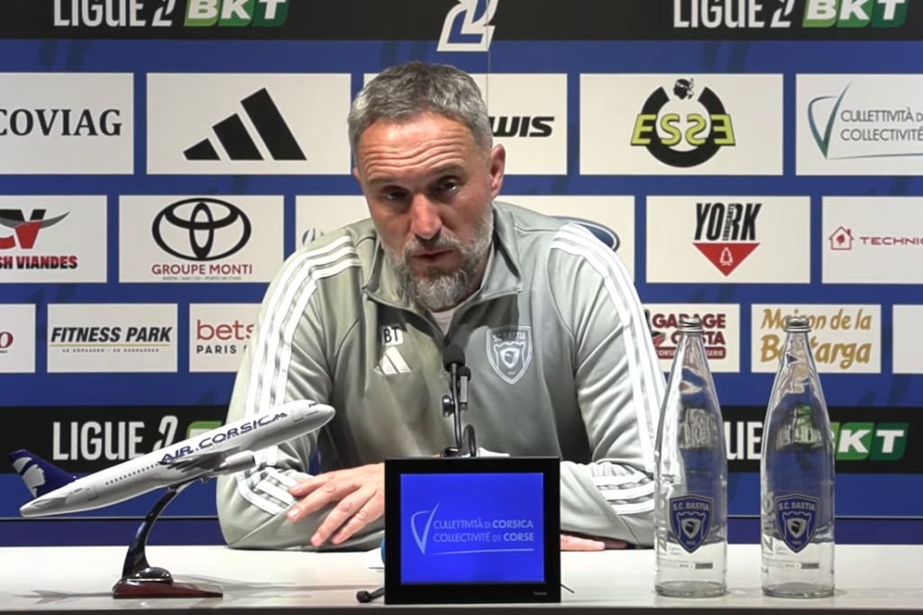 Paris FC – SC Bastia, « ça sera un match de haut niveau en Ligue 2 », s’impatiente Benoît Tavenot