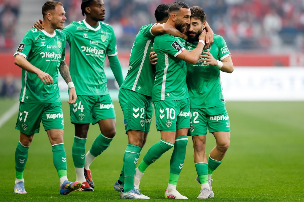 10 Florian TARDIEU (asse) - 22 Zuriko DAVITASHVILI (asse) during the Ligue 1 McDonald's match between Reims and Saint-Etienne on May 10, 2025 at Stade Auguste Delaune in Reims, France. (Photo by Loic Baratoux/FEP/Icon Sport) - Photo by Icon Sport