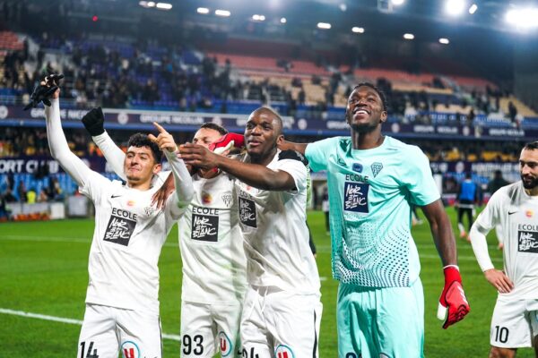 Yassin Belkhdim, Haris BELKEBLA, Emmanuel Biumla and Yahia FOFANA of Angers celebrates the victory after the Ligue 1 McDonald's match between Montpellier and Angers at Stade de la Mosson on January 12, 2025 in Montpellier, France. (Photo by Hugo Pfeiffer/Icon Sport) - Photo by Icon Sport
